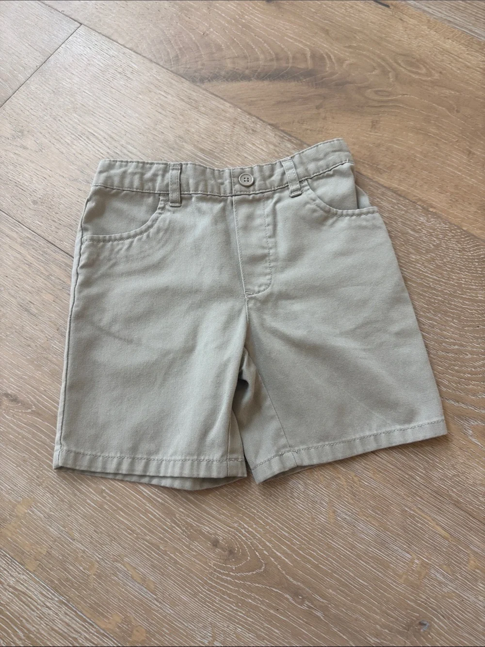 Kids Classic Flat-Front Khaki Shorts French Toast Size 6